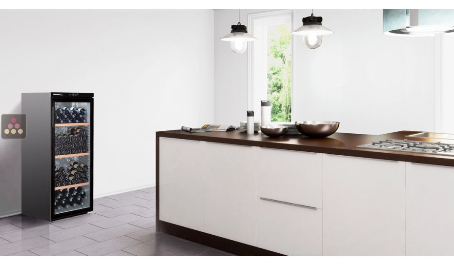 Single temperature wine storage or service cabinet 