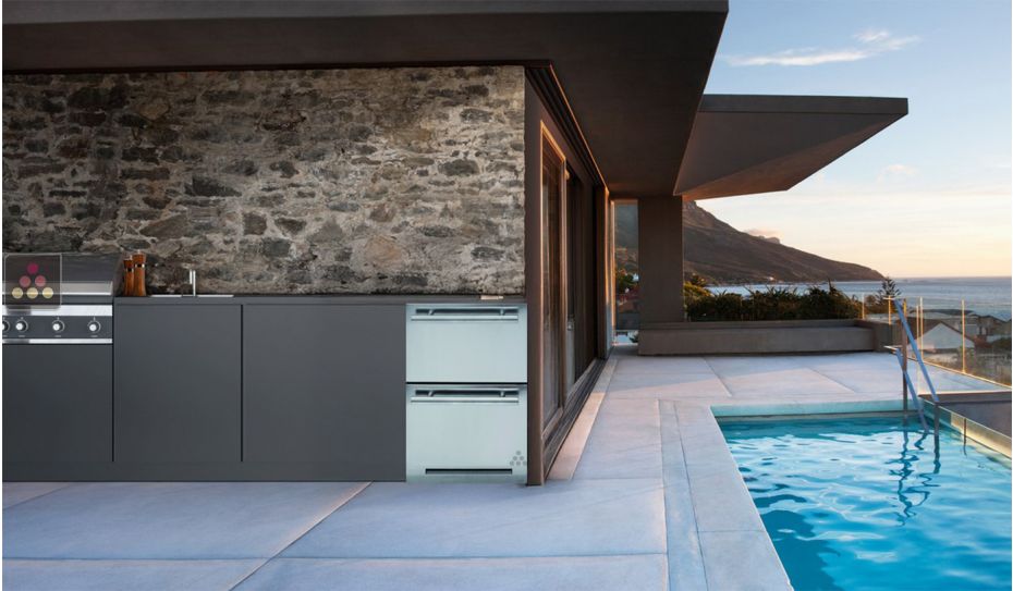 Drawer trimode built-in refrigerator or freezer with with customizable facade pannel