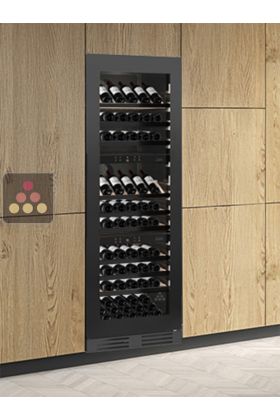 Built-in 3 temperature wine cabinet for service