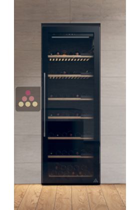 Built-in mono temperature cellar for service and conservation