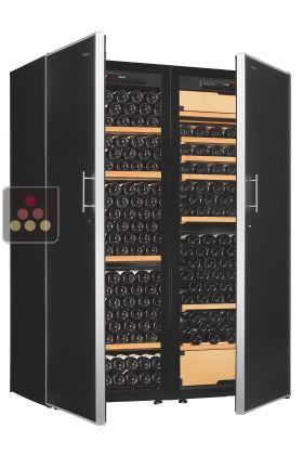 Combination of a single temperature wine cabinet and a multipurpose wine cabinet - Storage/sliding shelves