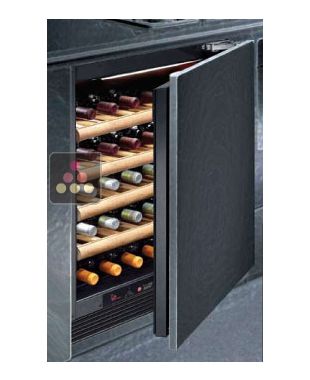 Single temperature built in wine cabinet with panelable door - Sliding shelves CALICE