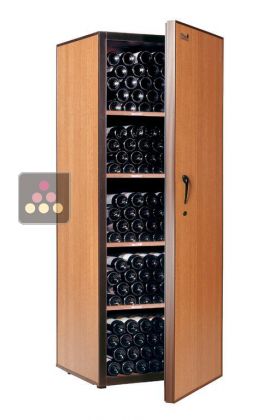 Single temperature wine ageing and storage cabinet 
